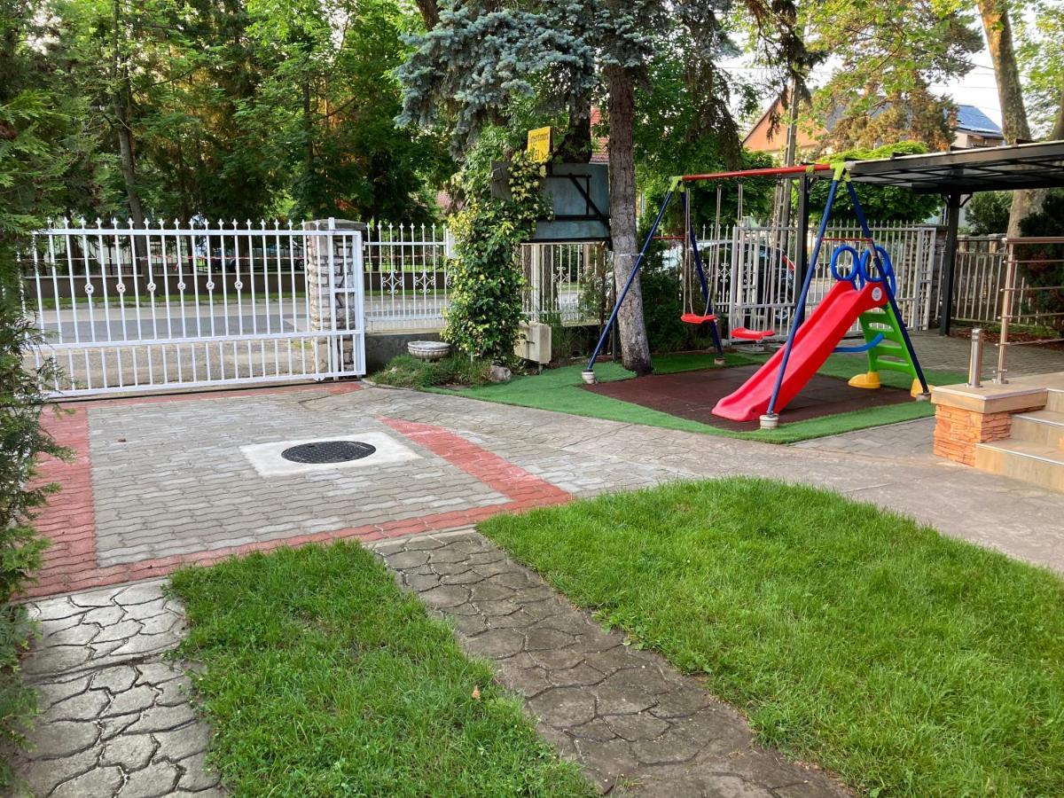Balaton Vendeghaz